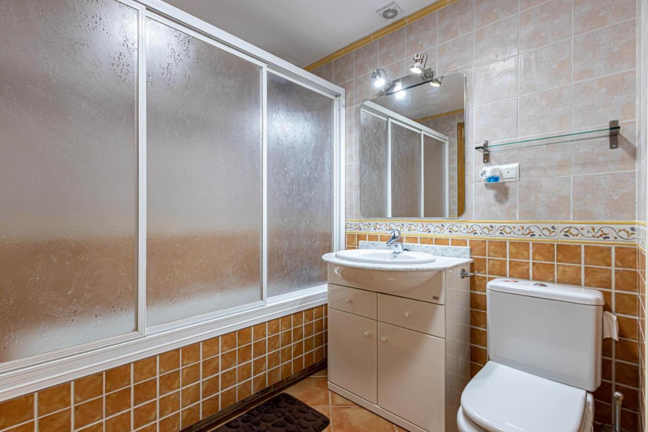 797 Holiday Rentals- Piso Con Amplia Terraza A Solo 1 Min De La Playa Беналмадена Екстериор снимка