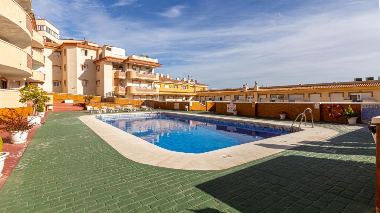 797 Holiday Rentals- Piso Con Amplia Terraza A Solo 1 Min De La Playa Беналмадена Екстериор снимка