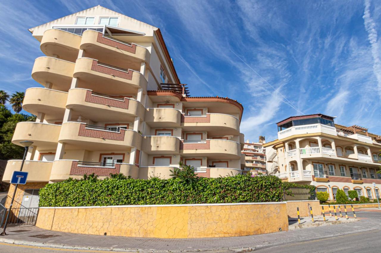 797 Holiday Rentals- Piso Con Amplia Terraza A Solo 1 Min De La Playa Беналмадена Екстериор снимка